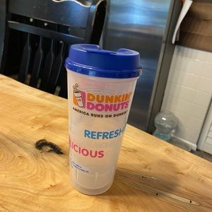 Dunkin Donuts 2017 RARE Tumbler